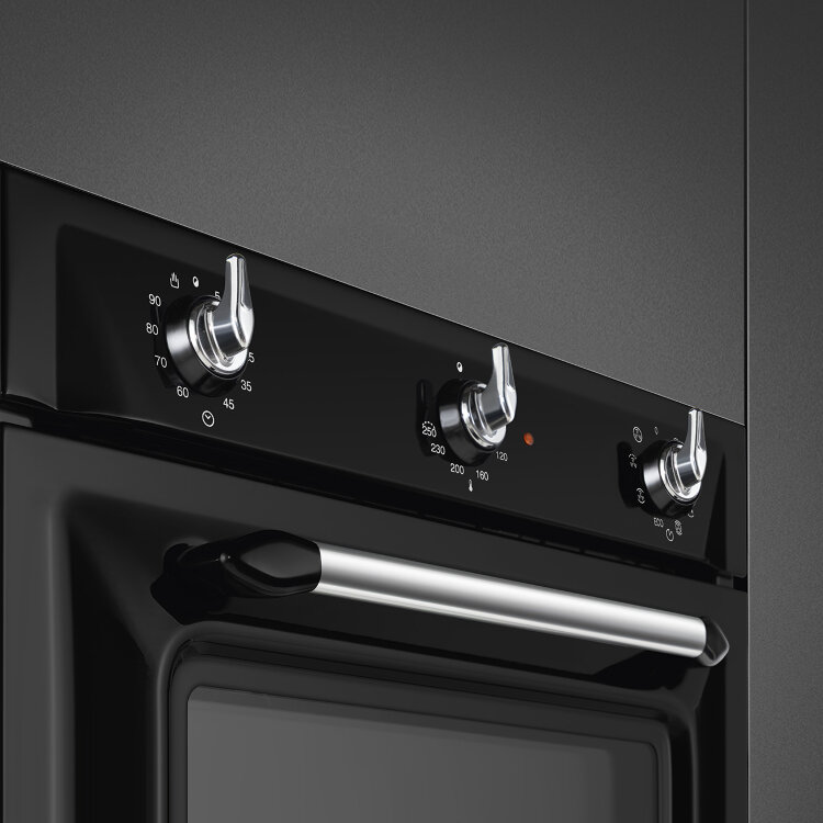 Духовой шкаф Smeg SF6905N1