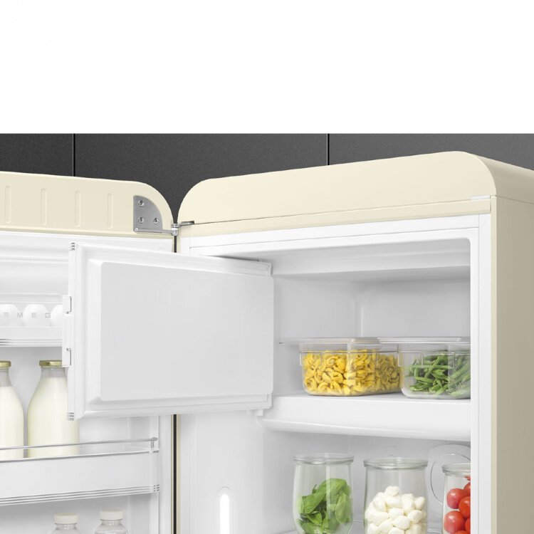 Холодильник Smeg FAB28LCR6